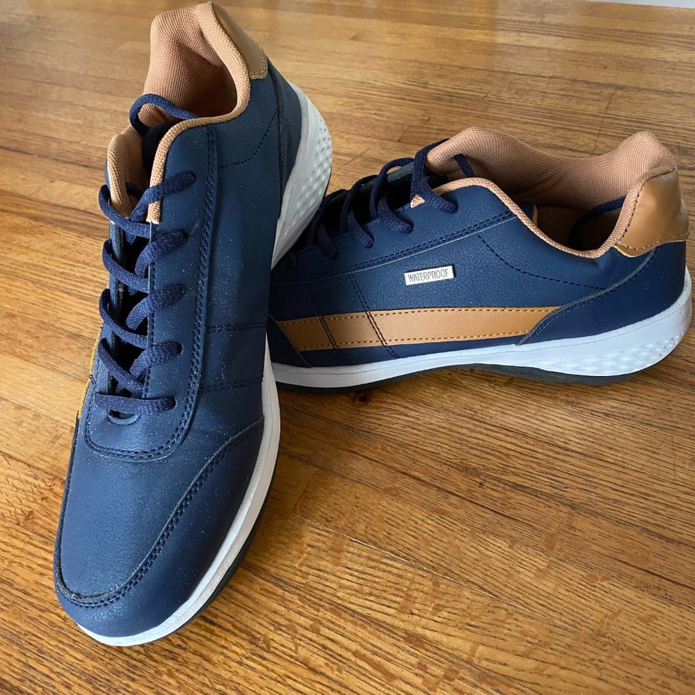 Lightweight Fashion Sneaker in Blue with Leather Trim